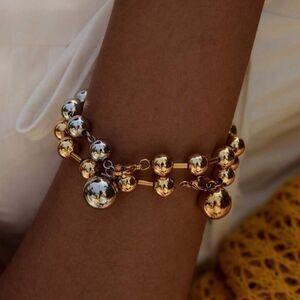 Elegant Two-Tone Beaded Bracelet Q27